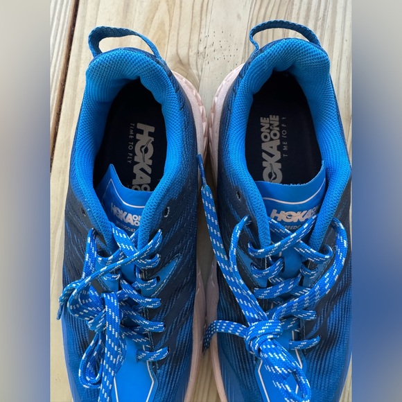 Womens Hoka Speedgoat 4 size 9.5 - Picture 4 of 7